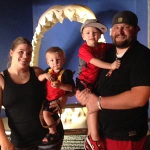 Meet your Posher, Everett